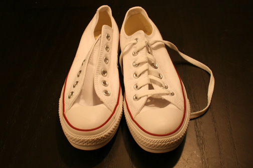 Dying white converse best sale