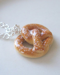 pretzel necklace